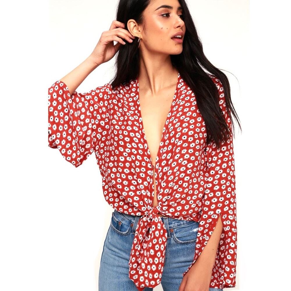 FAITHFULL THE BRAND Tie-Front Floral Top Sz M (6) - ✨ Revolve Boho Muse ✨